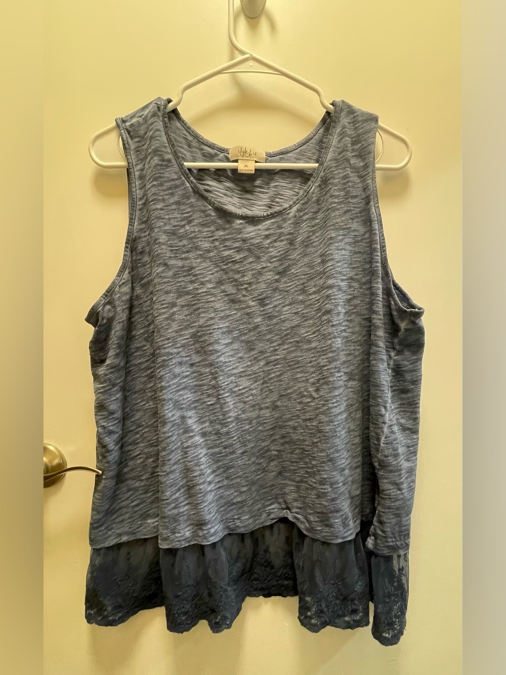 Style & Co. Blue / Gray Tank with Lace Hem / X-Large